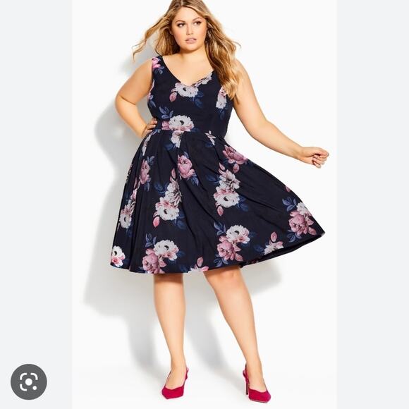 City Chic Women's Plus Size Navy True Love Floral Print Pin Up Style dress 18 20 - Picture 2 of 6